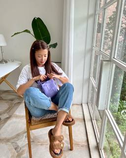 Lee Si-young feet photo 13