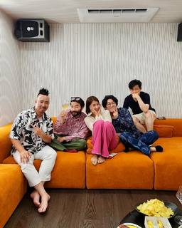Lee Si-young feet photo 15
