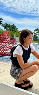 Lee Si-young feet photo 14