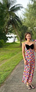 Lee Si-young feet photo 7