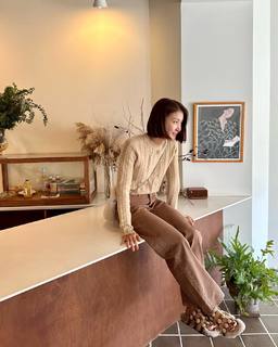 Lee Si-young feet photo 13