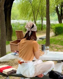 Lee Si-young feet photo 7