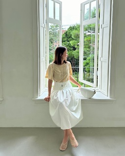 Lee Si-young feet photo 3