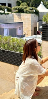 Lee Si-young feet photo 2