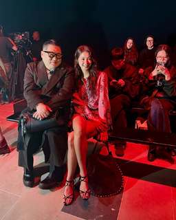 Lee Si-young feet photo 9