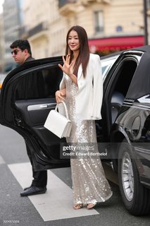 Lee Si-young feet photo 6