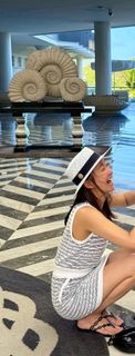 Lee Si-young feet photo 19