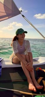 Lee Si-young feet photo 15