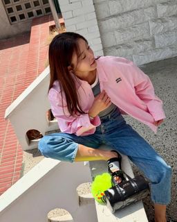 Lee Si-young feet photo 9