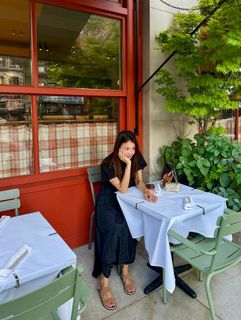 Lee Si-young feet photo 11