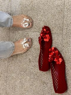 Lee Si-young feet photo 3