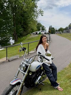 Lee Si-young feet photo 2
