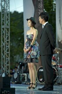 Lee Yeon-hee feet photo 7