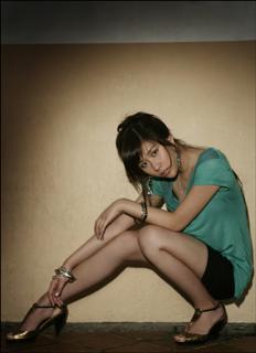 Lee Yeon-hee feet photo 20