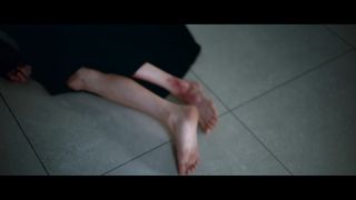 Lee Yoo-mi feet photo 4