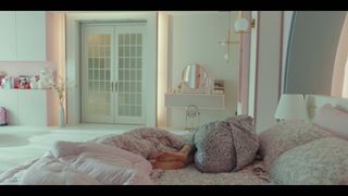 Lee Yoo-mi feet photo 9
