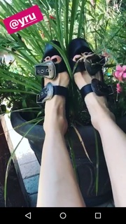 LeeAnna Vamp feet photo 6