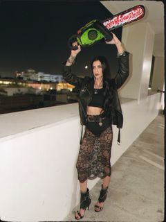 LeeAnna Vamp feet photo 3