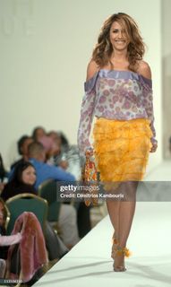 Leeann Tweeden feet photo 6
