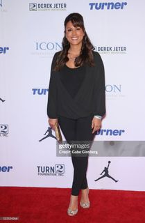 Leeann Tweeden feet photo 11