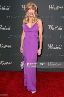 Leeza Gibbons feet photo 15