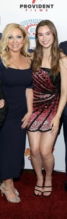 Leigh-Allyn Baker feet photo thumbnail