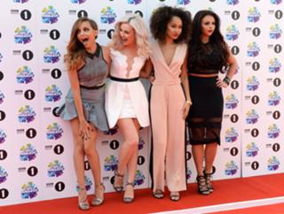 Leigh-Anne feet photo thumbnail