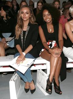 Leigh-Anne feet photo thumbnail