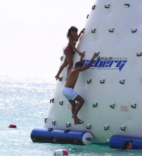 Leigh-Anne feet photo thumbnail