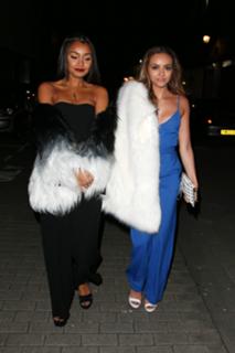 Leigh-Anne feet photo thumbnail