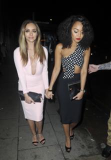 Leigh-Anne feet photo thumbnail