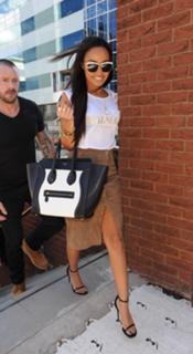 Leigh-Anne feet photo thumbnail