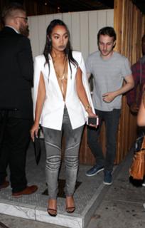 Leigh-Anne feet photo thumbnail