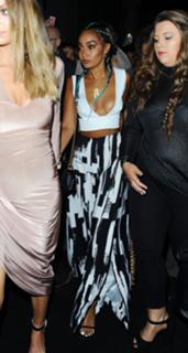 Leigh-Anne feet photo thumbnail