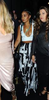 Leigh-Anne feet photo thumbnail