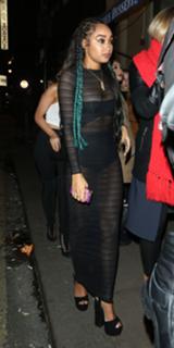 Leigh-Anne feet photo thumbnail