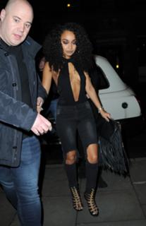 Leigh-Anne feet photo thumbnail