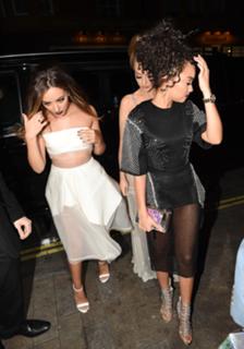 Leigh-Anne feet photo thumbnail