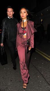 Leigh-Anne feet photo thumbnail