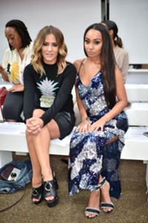 Leigh-Anne feet photo thumbnail