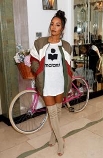 Leigh-Anne feet photo thumbnail