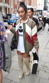 Leigh-Anne feet photo thumbnail