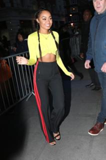 Leigh-Anne feet photo thumbnail