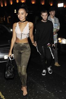 Leigh-Anne feet photo thumbnail