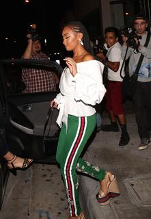 Leigh-Anne feet photo thumbnail