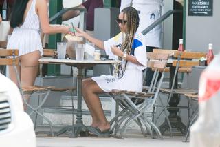 Leigh-Anne feet photo thumbnail