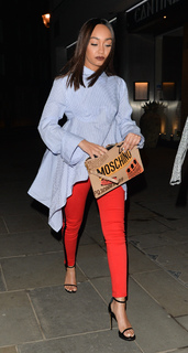 Leigh-Anne feet photo thumbnail