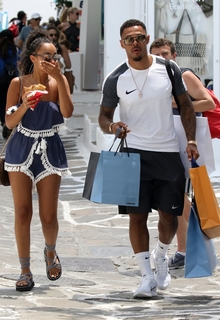 Leigh-Anne feet photo thumbnail