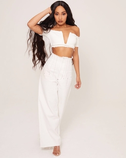 Leigh-Anne feet photo thumbnail