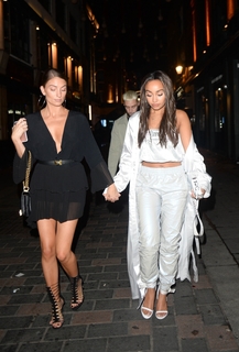 Leigh-Anne feet photo thumbnail